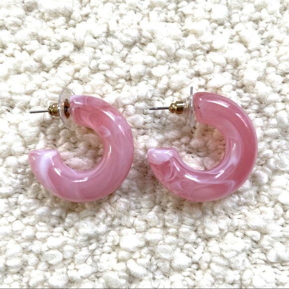 Urban Outfitters Pink Acrylic Resin Statement Earrings - Picture 1 of 3